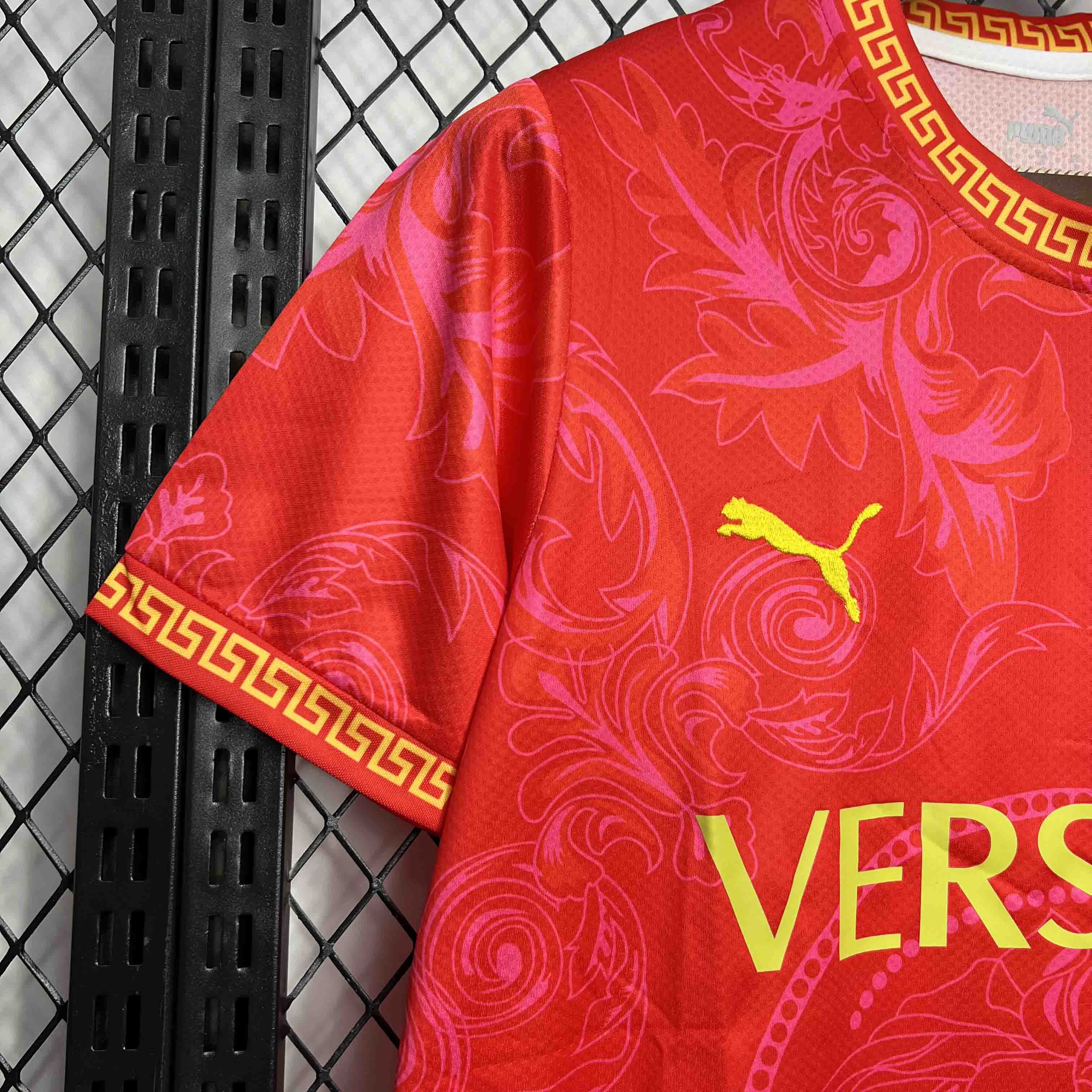 Italy X Versace Red Kit