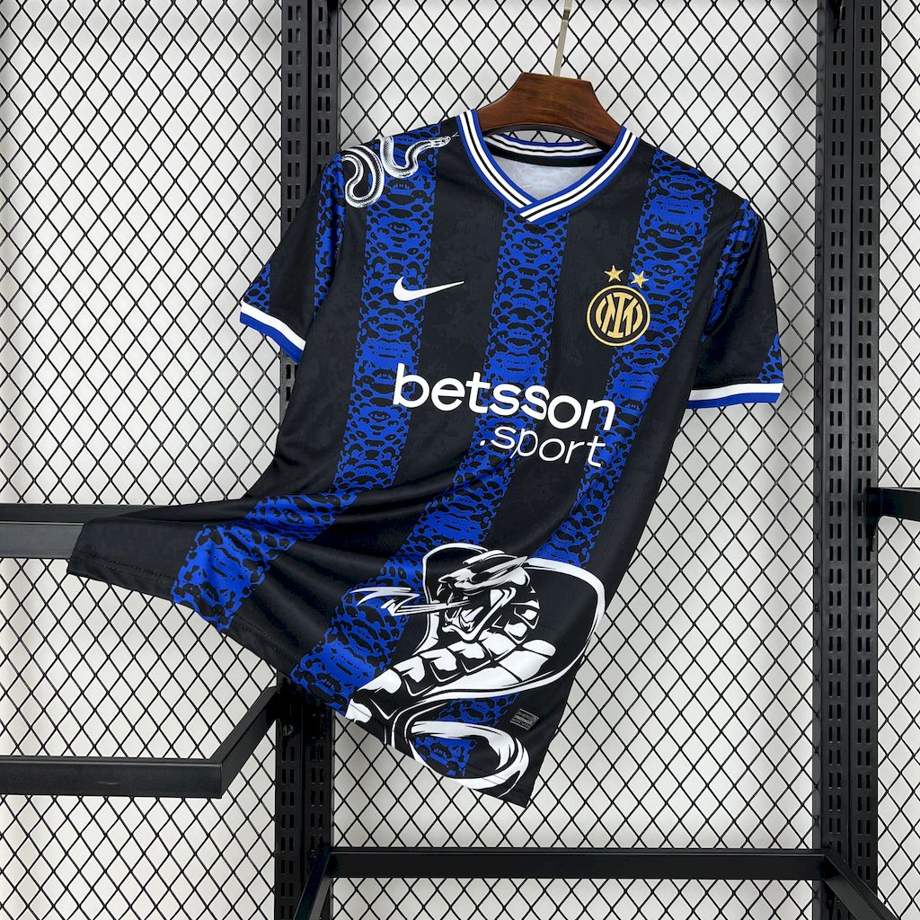 Inter The Serpent Kit