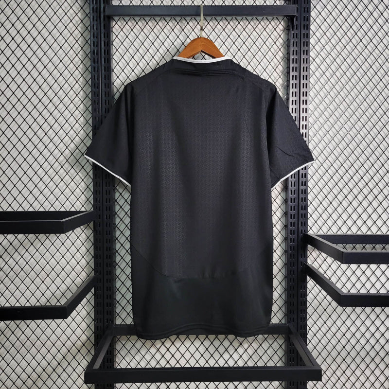 2003/04 Manchester United Retro