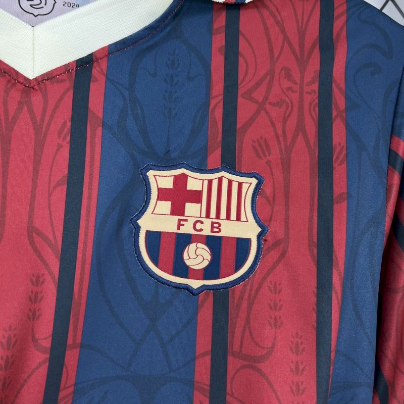 Barcelona 125 Anniversary Kit