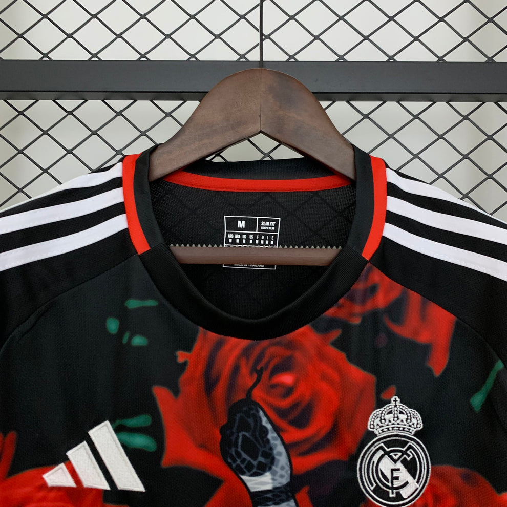 Real Madrid Red Snake Kit